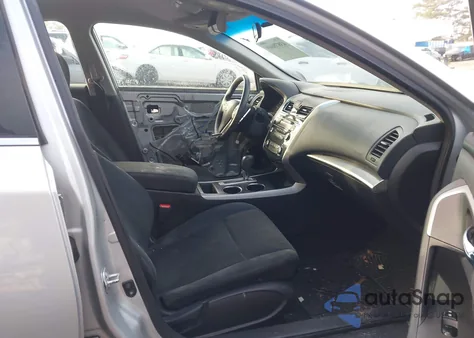 2015 Nissan Altima 2.5/2.5 S/2.5 Sl/2.5 Sv from USA, damaged, VIN 1N4AL3AP5FN327780